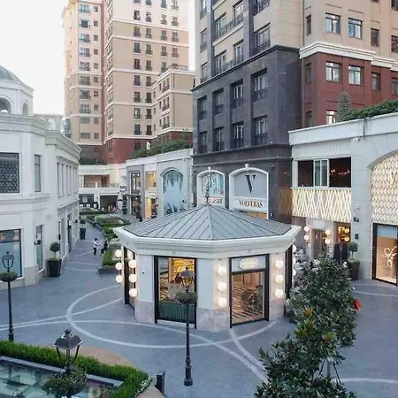 Have An Astonishing Holiday! At Emaar Square Апартаменты Стамбул