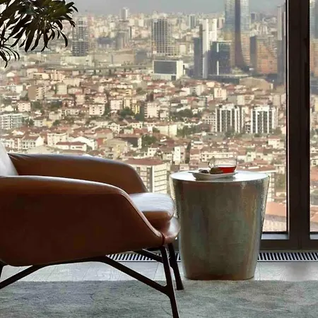 Have An Astonishing Holiday! At Emaar Square * Istambul